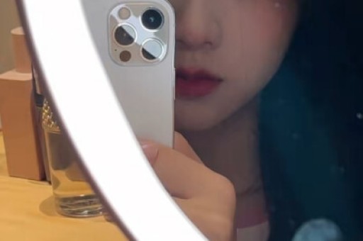 内娱开年地震！30岁网红司晓迪爆料睡遍顶流48小时反转封账号