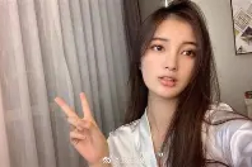 网红桐桐就酱突然停播圈内互撕爆猛料网友直呼这下真要凉了